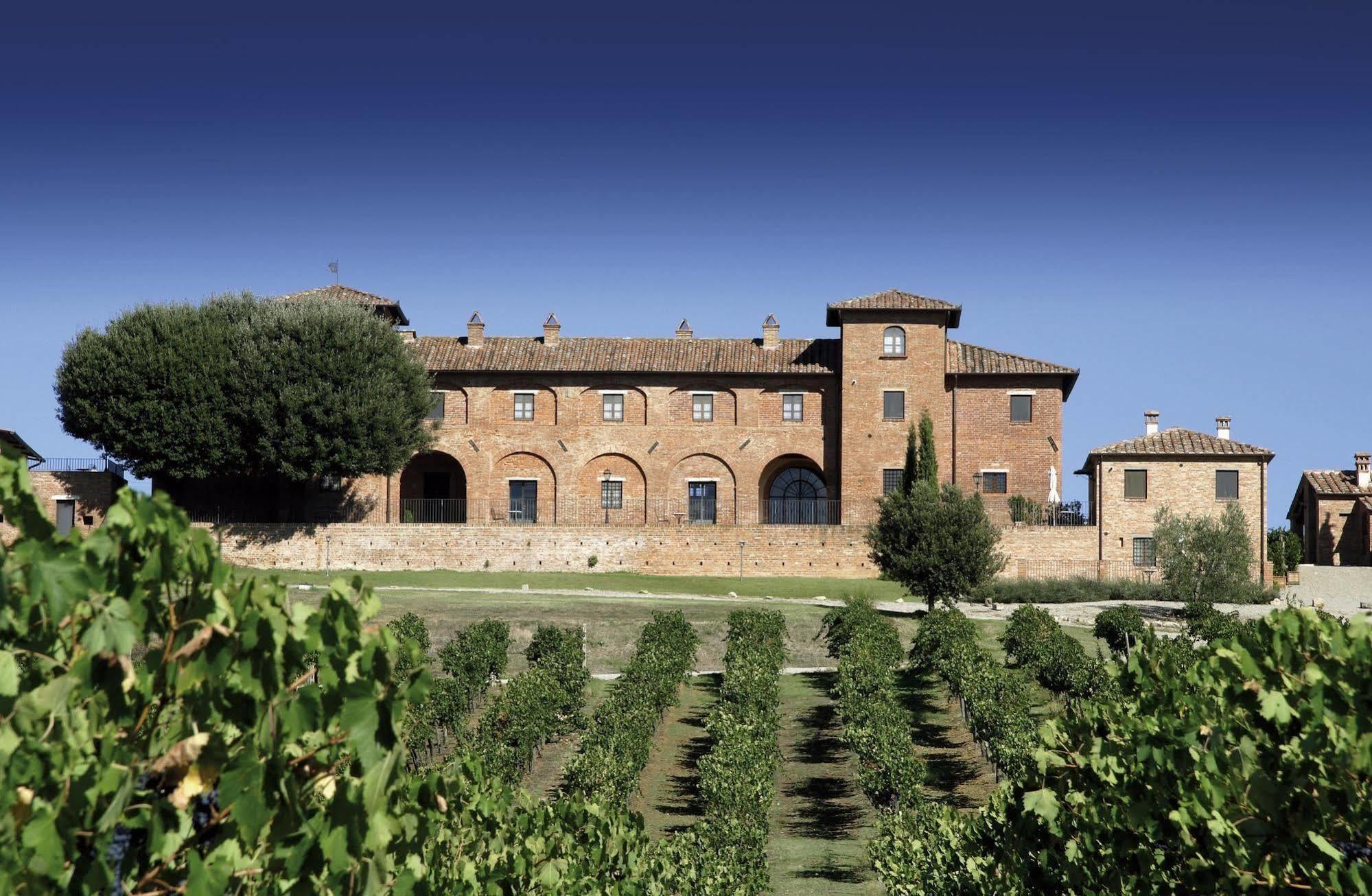Agriturismo Terra Rossa Valiano Exteriér fotografie