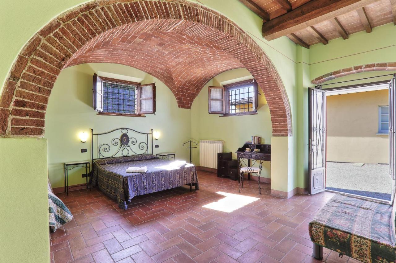 Agriturismo Terra Rossa Valiano Pokoj fotografie